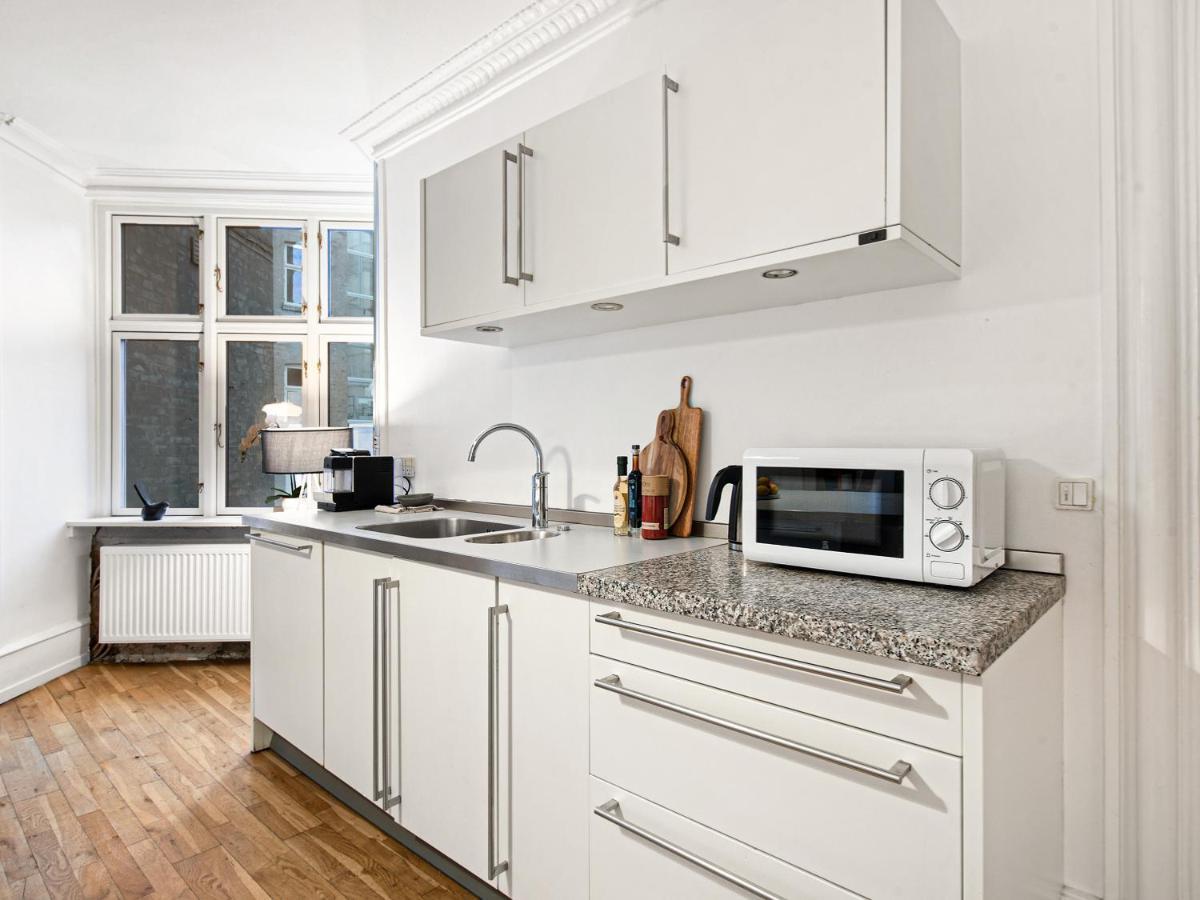Sanders Stage - Enchanting Four-Bedroom Apartment Near Nyhavn København Eksteriør billede