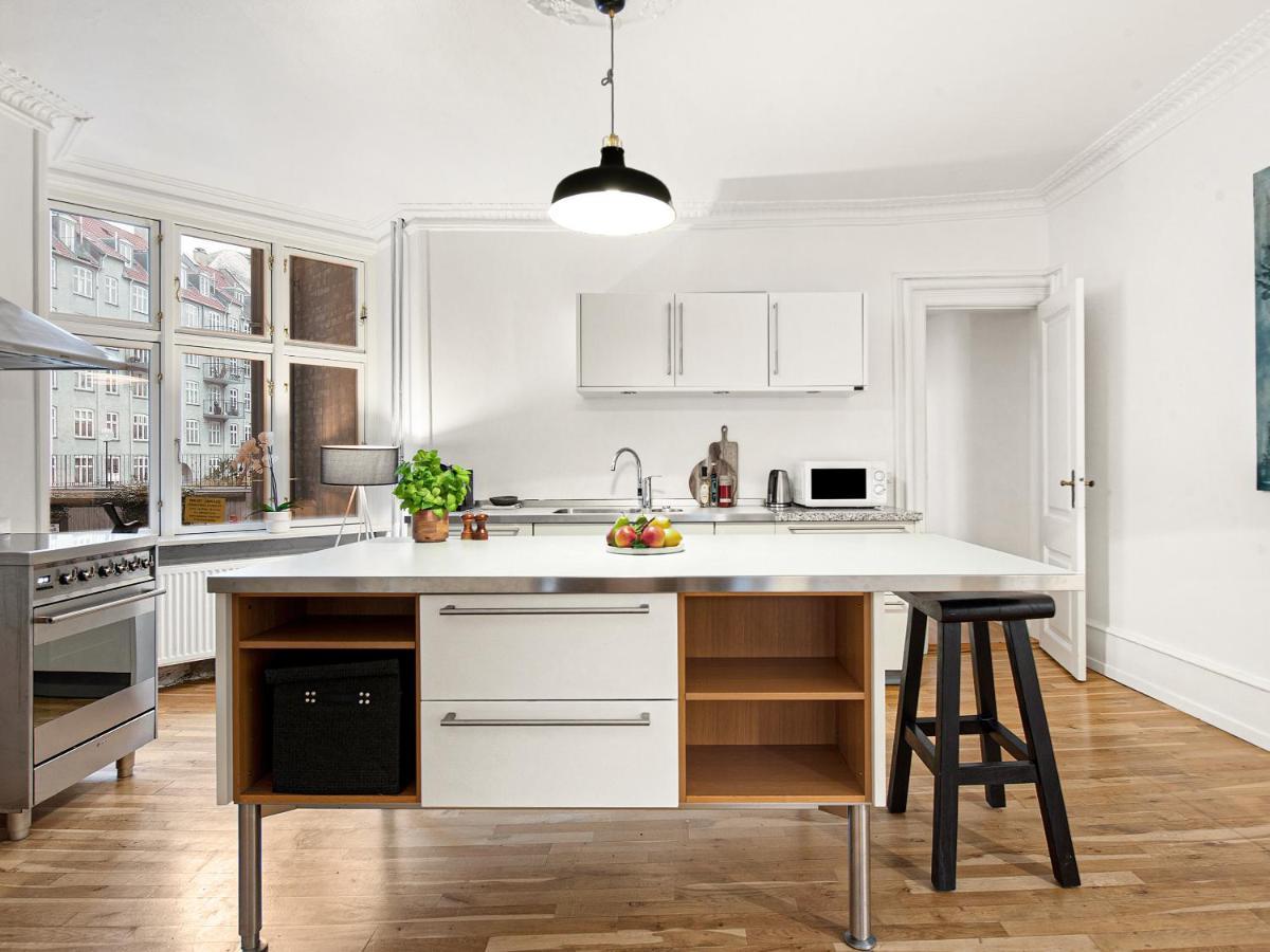 Sanders Stage - Enchanting Four-Bedroom Apartment Near Nyhavn København Eksteriør billede
